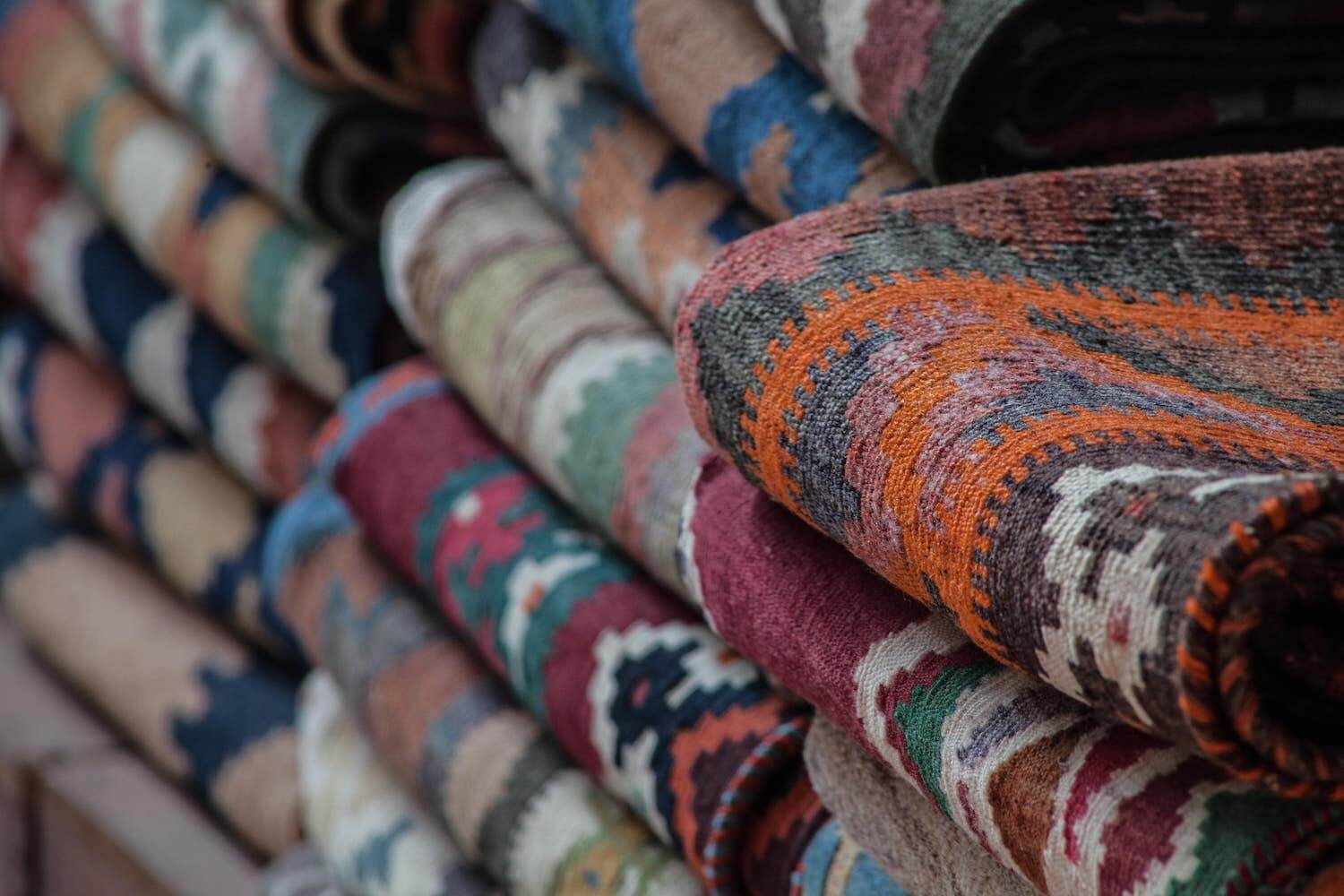 dettaglio tappeti orientali in pila