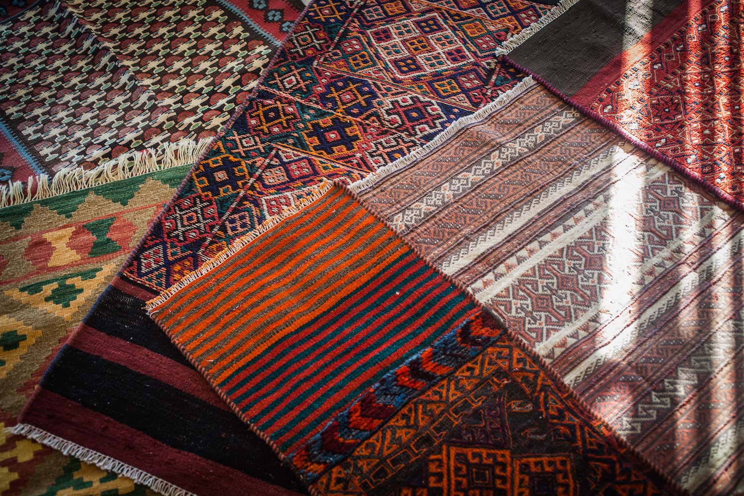 kubilai tappeti orientali colorati